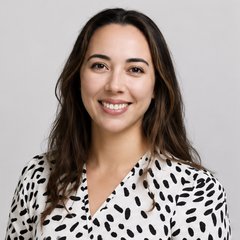 Ayla Reau